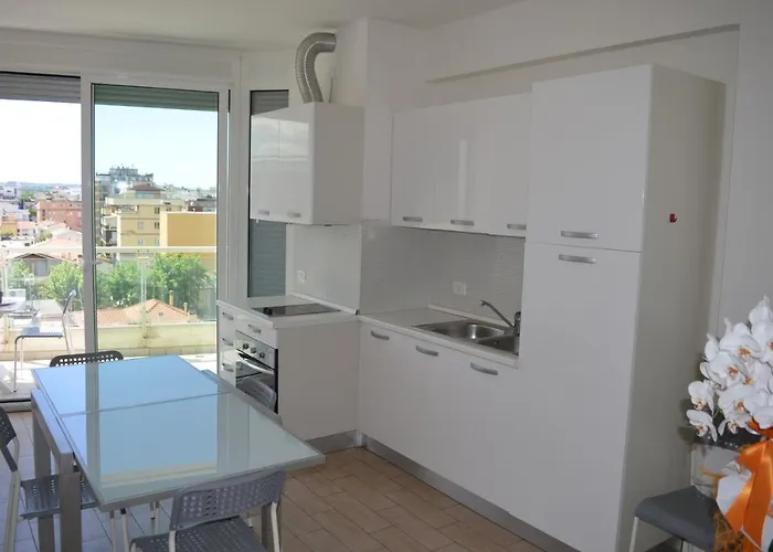 Empire Apartman Cattolica